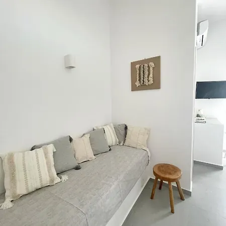 Kirki By The Sea 호텔