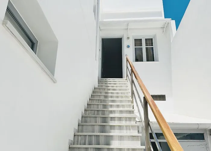 Kirki By The Sea Hotel 2*