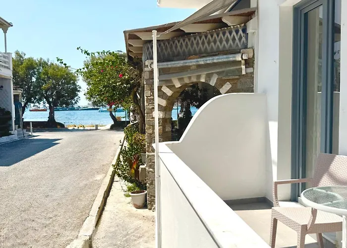 Kirki By The Sea Hotel 2*