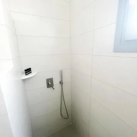 Kirki By The Sea Páros