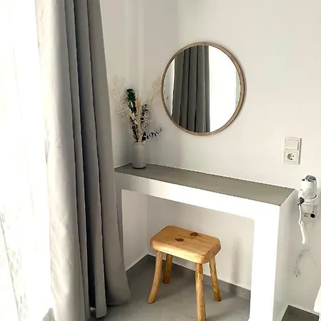 Kirki By The Sea Parikia (Paros)