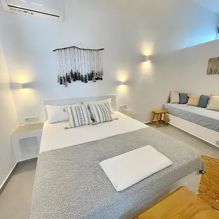 Hotel Kirki By The Sea