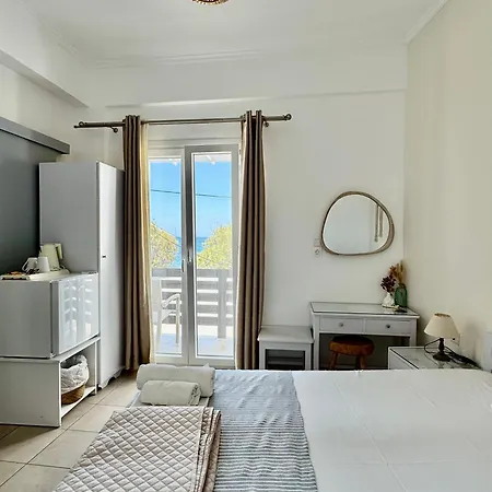 Kirki By The Sea Hotel