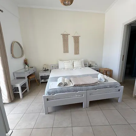 Kirki By The Sea Hotel 2*