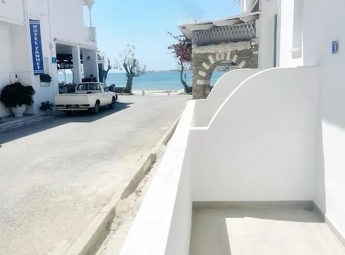 Kirki By The Sea Szálloda