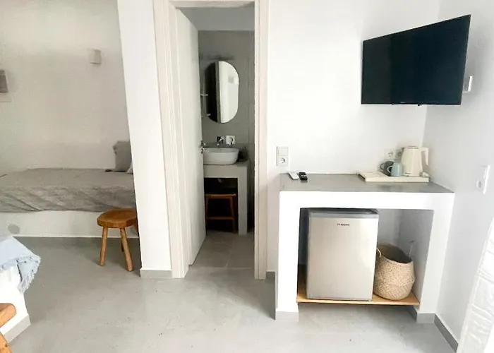 Szálloda Kirki By The Sea