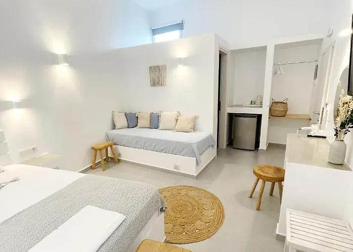 Kirki By The Sea Parikia (Paros)