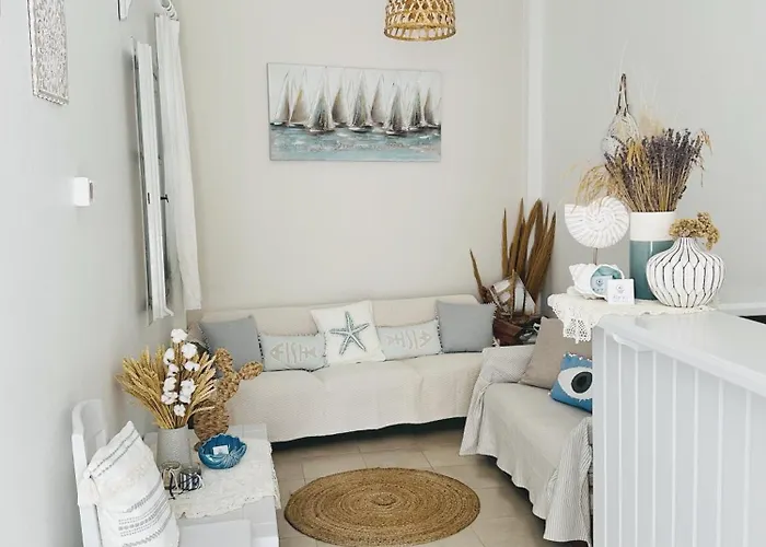 Szálloda Kirki By The Sea